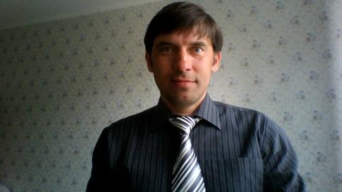 Олег Пономарев